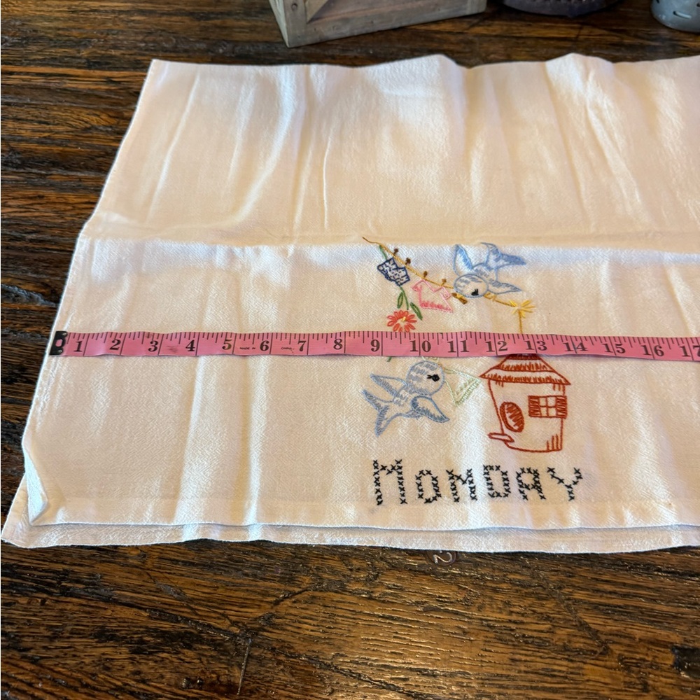 Vintage Embroidered Embroidery Monday Tea Towel with Birds Hand Stitched Retro - Picture 9 of 9